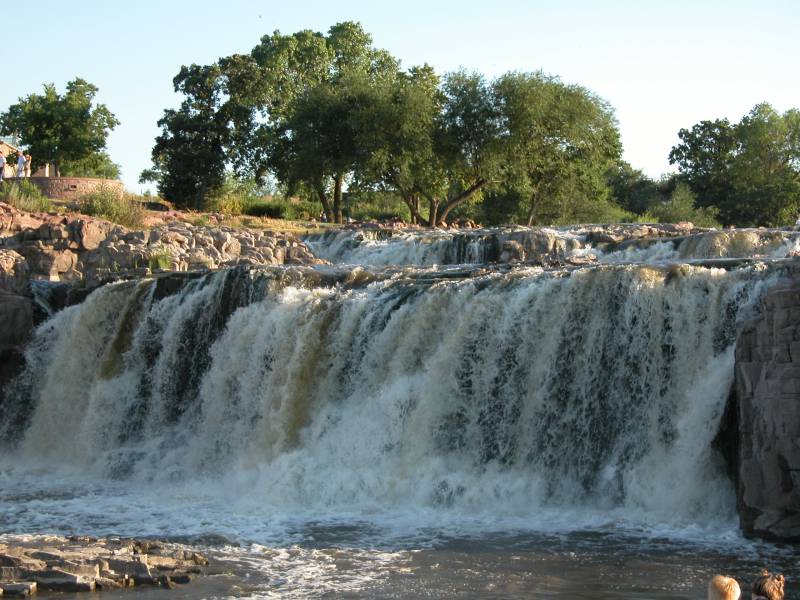 falls-of-the-big-sioux-river-sioux-falls